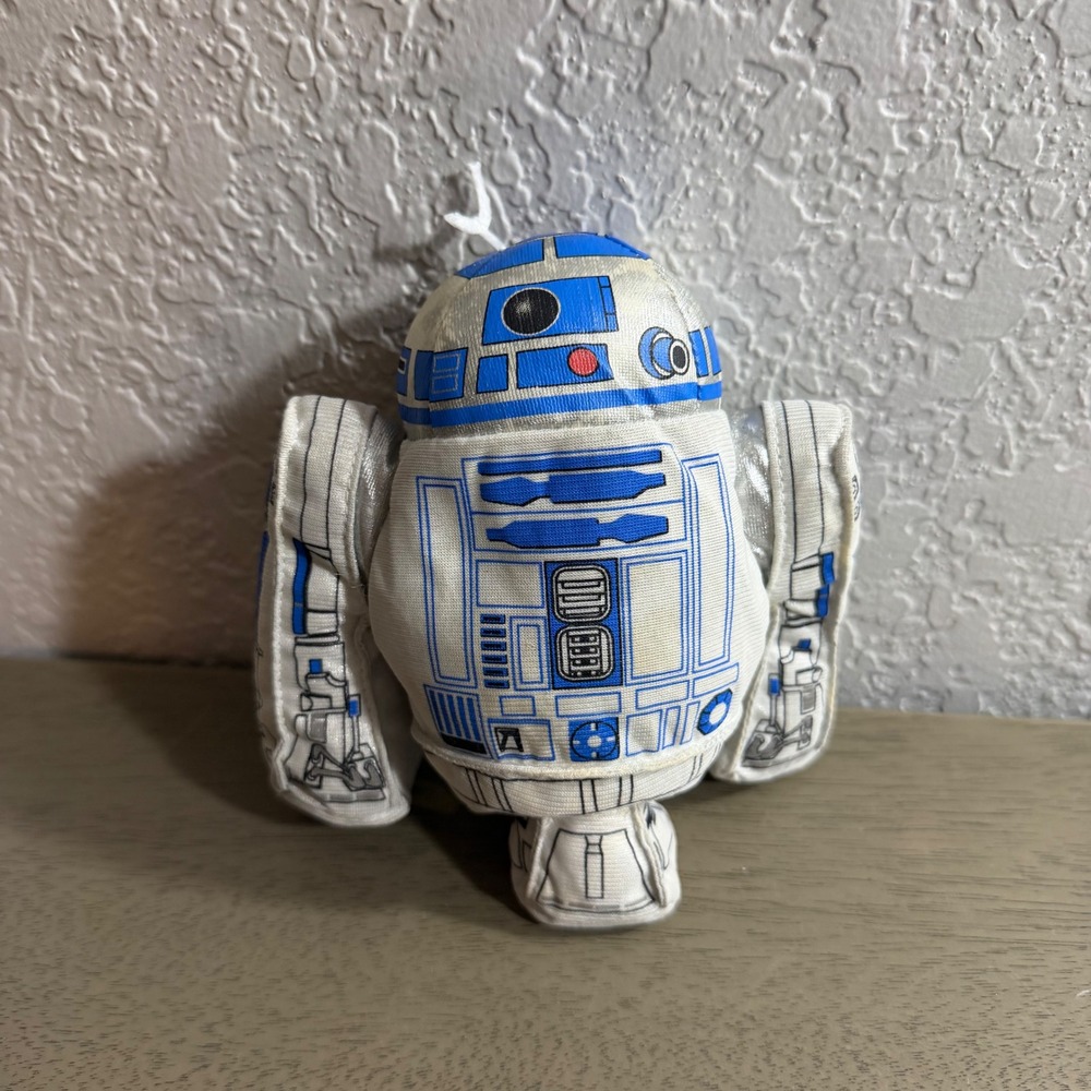 Star Wars R2-D2 Plush Toy Hasbro 2004 Astromech Droid Stuffed Figure White Blue‎